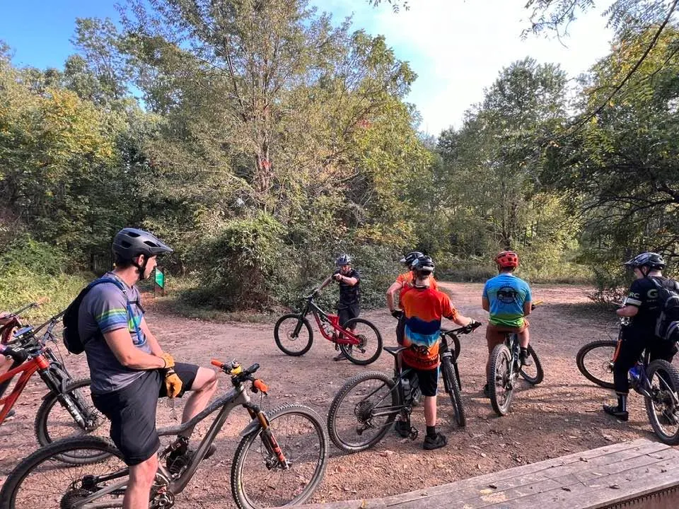 Ride Loop de Loop to Build a New Green Trail in Bella Vista