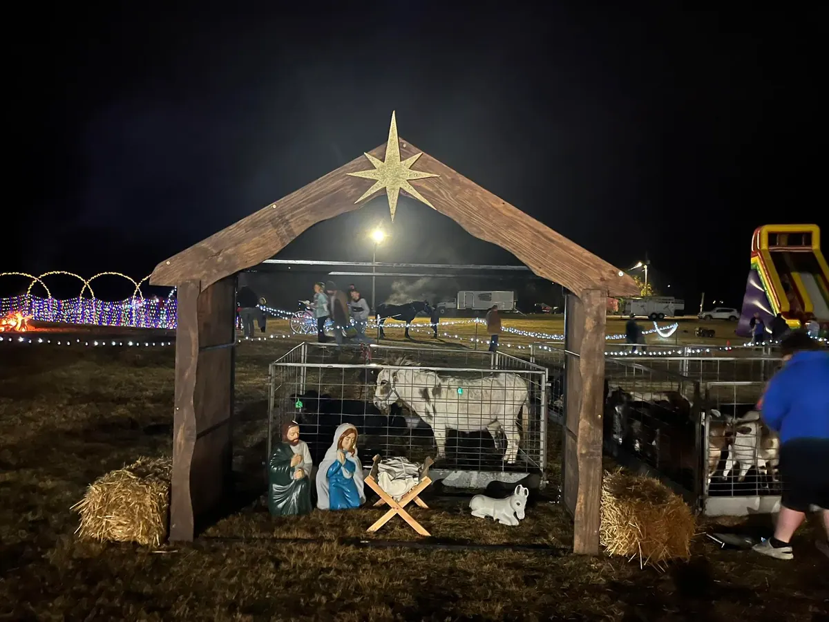The live nativity at the Winter Market of NWA