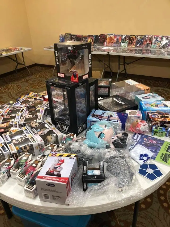 Kenny’s Comics Brings the Longbox Treasure Hunt to Bentonville