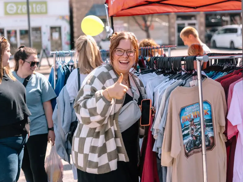 Vintage Vibes Take Over Downtown Fayetteville for FayetteVINTAGE
