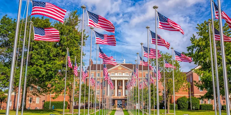 Fayetteville Honors Veterans with Second Annual Parade and Community Fair