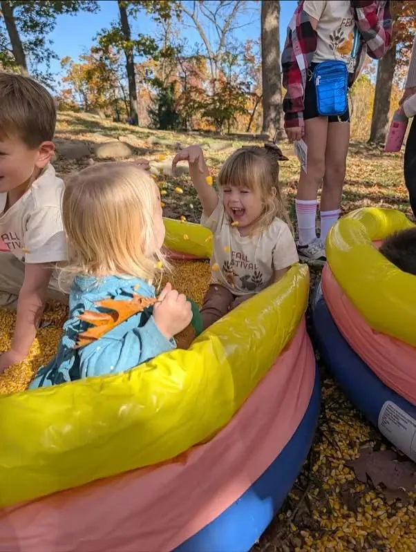 Walnut Farm Montessori School Welcomes Bentonville to Its Free Fall Festival