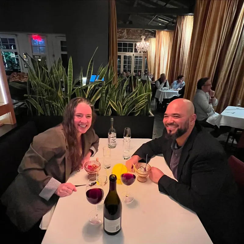 Winetopia Brings Local Cuisine and More Than 120 Auction Items to Stonebreaker Hotel