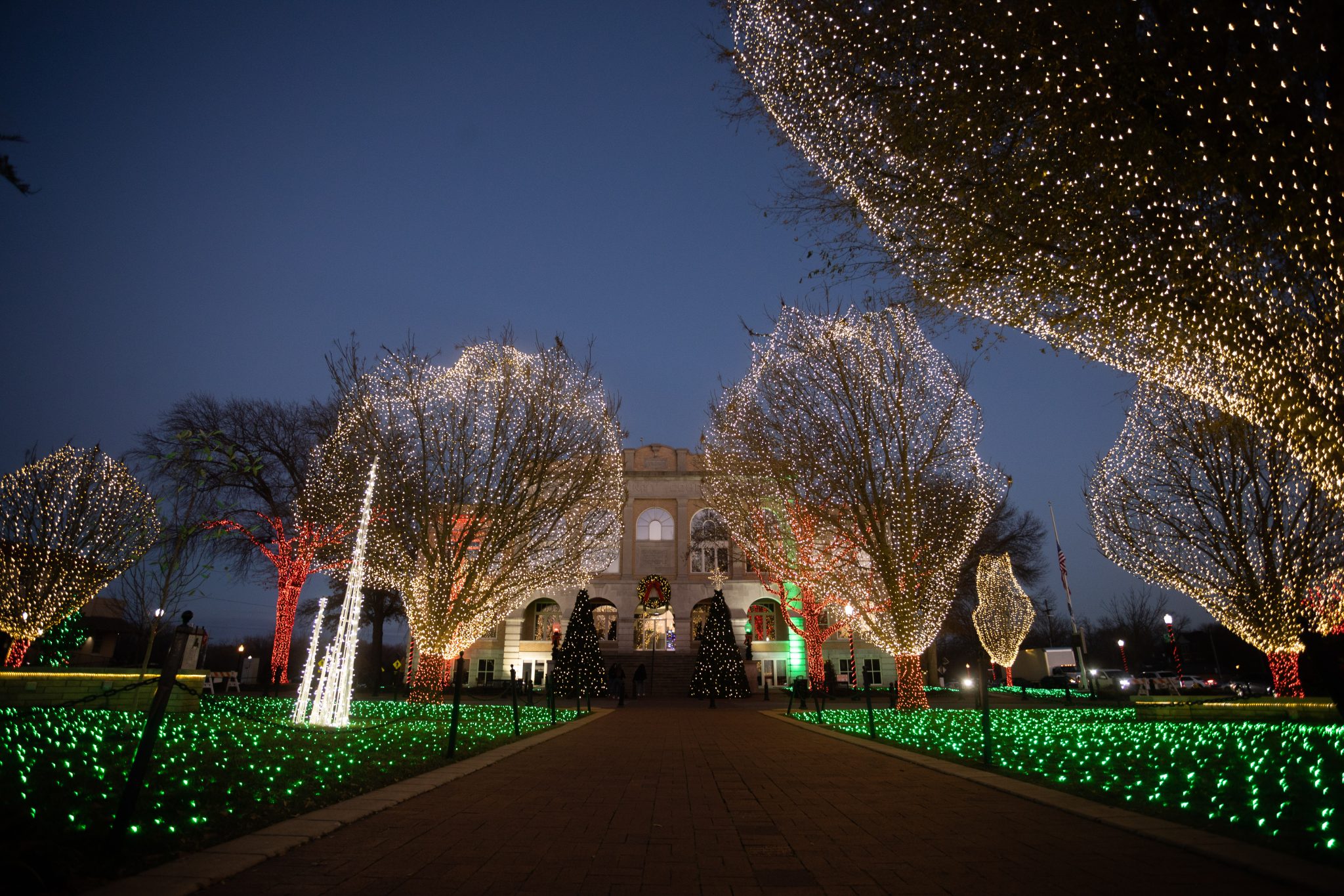 The 15 Best Neighborhoods To See Christmas Lights In Northwest Arkansas
