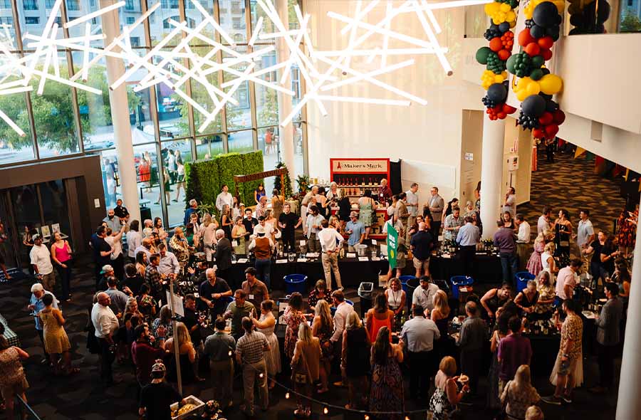 Wine Meets Circus Magic at the 23rd Annual Art of Wine Wine Meets Circus Magic at the 23rd Annual Art of Wine