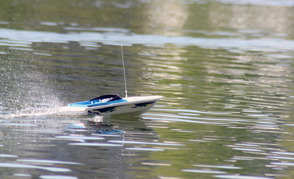 RC Boat Lake Atalanta