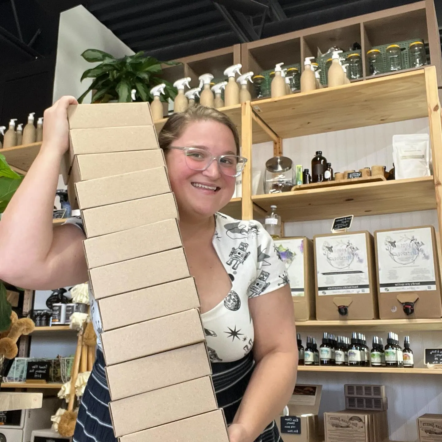Pour Your Own Candle and Shop Local All Weekend in Rogers